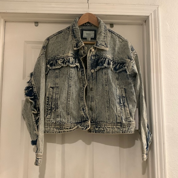 Forever 21 Jackets & Blazers - Denim jacket